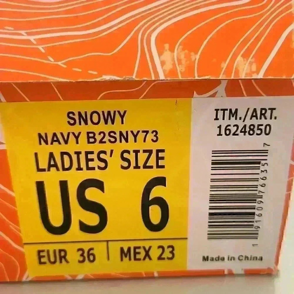 JBU Women's Snowy Lace Up Boots - Picture 5 of 10